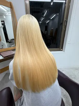 ロング カラー ケアブリーチ ヒナミ名古屋／御器所のヘアスタイル