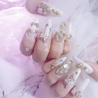 ネイル u n o n a i l 01のネイルデザイン