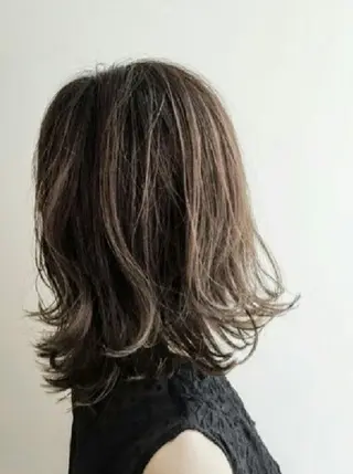 ミディアム パーマ カラー ドゥワドフェパマル所属・畠村 美智子のヘアスタイル