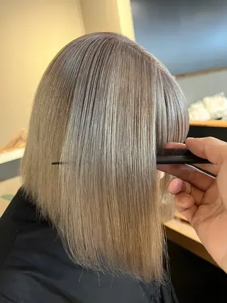 ミディアム カラー daiki 原宿のヘアスタイル