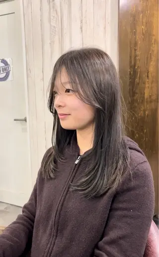 セミロング カラー 🌿美髪縮毛矯正 のプロ安川🌿のヘアスタイル