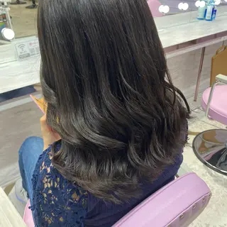 セミロング Cielro【 シェイロ 】所属・Cielro/ダブル カラー/西田咲希のヘアスタイル