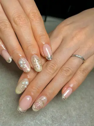 ネイル elu船橋店 KAORIのネイルデザイン