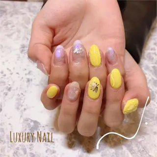 ネイル nail salon  aloalo所属・Nailist Ayaのネイルデザイン