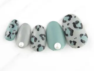 ネイル ネイリスト シンのネイルデザイン