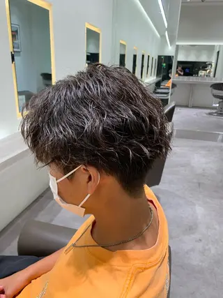 パーマ 恒川 ひなたのヘアスタイル