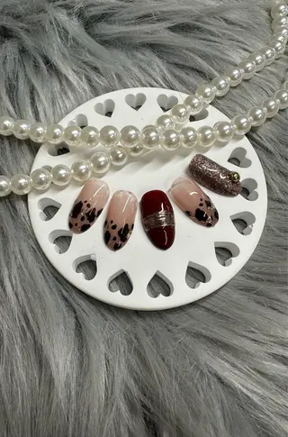 ネイル Nail's AOAQUA所属・AOAQUA SHIORIのネイルデザイン