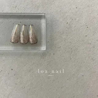 ネイル l o a _ n a i lのネイルデザイン