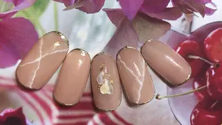 ネイル mayu 𓃠のネイルデザイン