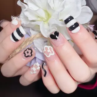 ネイル nail　milky 〜深夜にもネイル〜のネイルデザイン