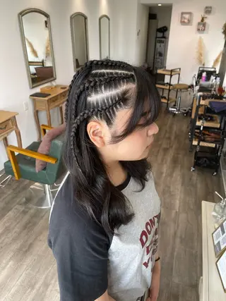 ロング ヘアアレンジ Felice Erikaのヘアスタイル