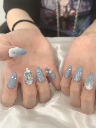 ネイル MODA MANAMIᵕ̈のネイルデザイン