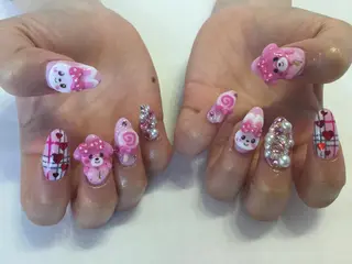 ネイル 💎🐰 saki. m 🐰💎のネイルデザイン