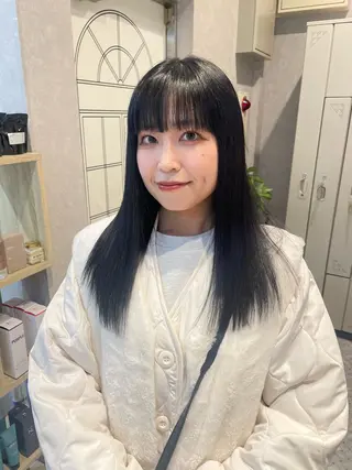 セミロング 女性スタイリスト専門サロン Zina 天神西通り所属・艶髪韓国ヘア MANAMI🎀のヘアスタイル