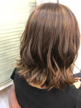 ミディアム 🌟髪質改善ケアカラ ー美髪縮毛矯正y🌟のヘアスタイル