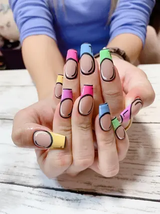 ネイル ゆず秋葉原 Vickyのネイルデザイン