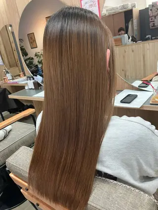 ロング Tsuyoshi 【Rosso】のヘアスタイル