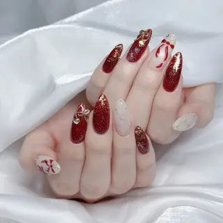 ネイル &ME Mikoのネイルデザイン