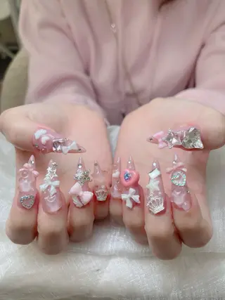 ネイル Nie Nail Hinatachanのネイルデザイン