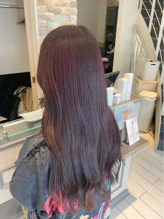 カラー 佐久間 成恵のヘアスタイル