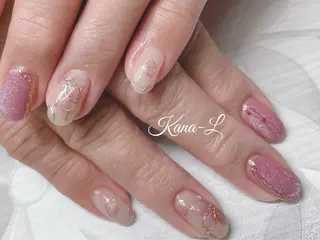 ネイル 芦辺 香奈のネイルデザイン