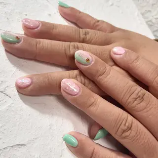 ネイル nail.gorin所属・吉村 優子のネイルデザイン
