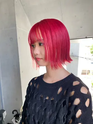 カラー ミルクティーベージュ ブリーチ🖤サヤカのヘアスタイル