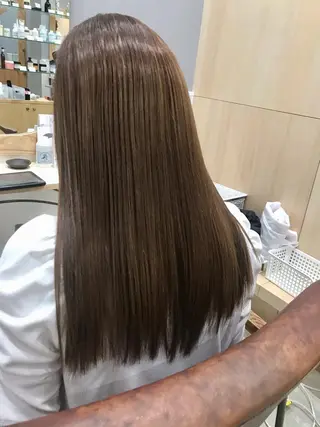 セミロング miloc かおりのヘアスタイル