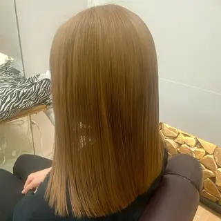 カラー 菊池唯愛 暖色カラー / メンズカットのヘアスタイル