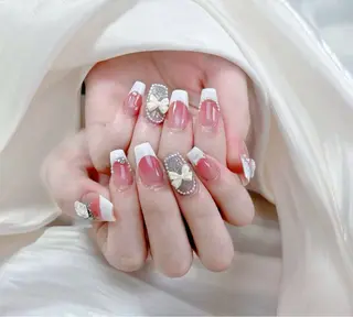 ネイル 小 雨のネイルデザイン