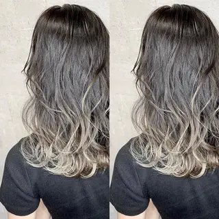 カラー Still所属・still .のヘアスタイル