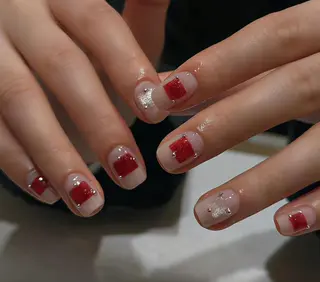 ネイル Pure&Rich Nailのネイルデザイン