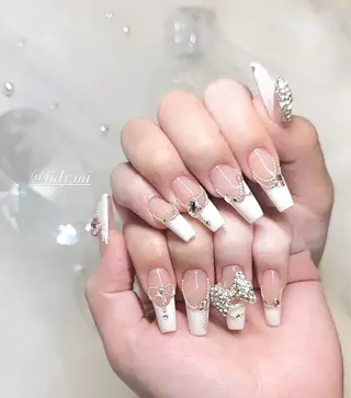 ネイル TIDY M&Mのネイルデザイン