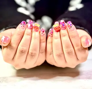 ネイル SHINee 袖ヶ浦のネイルデザイン