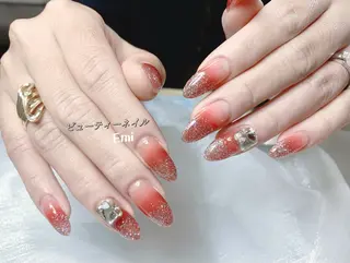 ネイル BEAUTY NAIL SALON所属・beautynail Emiのネイルデザイン