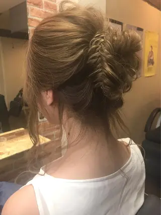 ヘアアレンジ 家田 竜のヘアスタイル