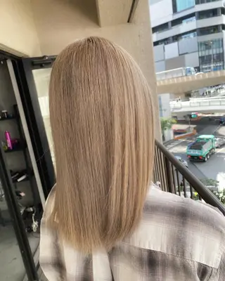 ミディアム カラー 髪質改善/レイヤー カット手塚奨のヘアスタイル