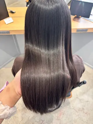 ロング 小澤 璃奈のヘアスタイル