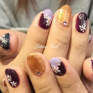 ネイル Lotus Nailのネイルデザイン