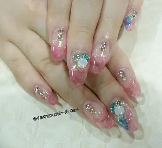 ミディアム ネイル ネイルサロン Cureのネイルデザイン