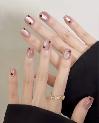 ミディアム めぐみのネイルサロン 惠のネイルデザイン