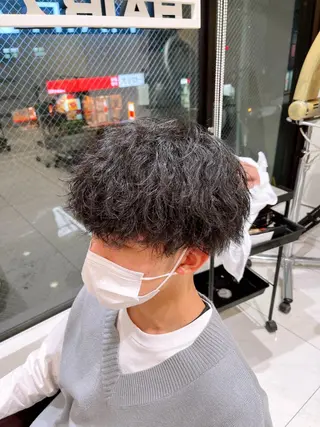 パーマ メンズ 佐々木 拓海のヘアスタイル