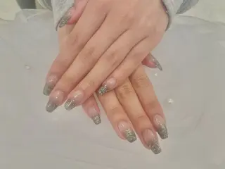 ネイル anna 🤍🌷 MAXKELLYのネイルデザイン