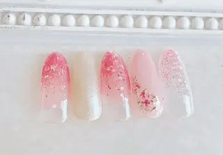 ネイル Satomi  のネイルデザイン