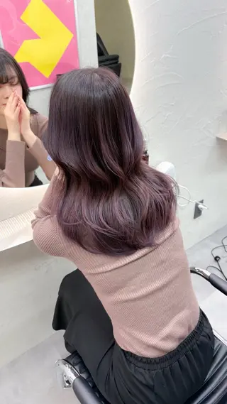 カラー Hz/ヘルツ SHIHOのヘアスタイル