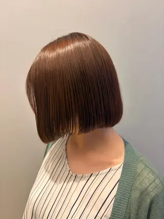 ミディアム 田中 優菜のヘアスタイル