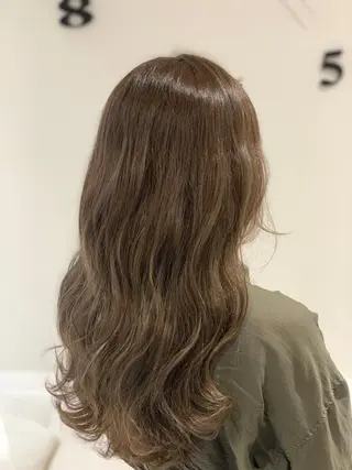 ロング カラー 松吉 純平のヘアスタイル