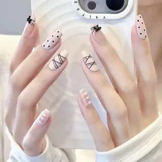 ネイル 清水 亞美のネイルデザイン