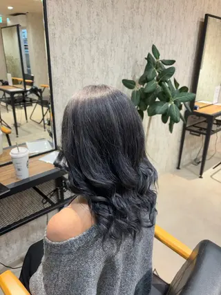 セミロング カラー ヘアアレンジ EMI CLAIR所属・EMICLAIR rinkaのヘアスタイル