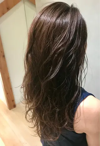 ロング ブリーチ/レイヤー 🌻Mutsumiのヘアスタイル